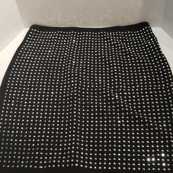 Mini Skirt with Rhinestones - Picture 5 of 5